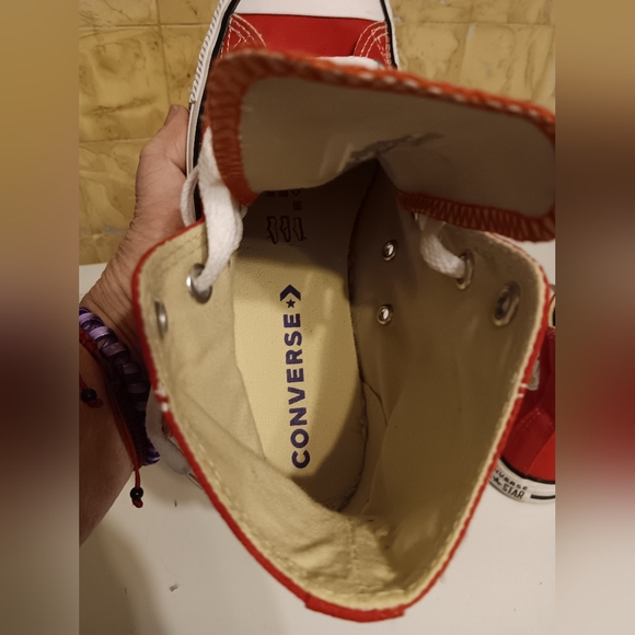 Converse Hightops - Picture 5 of 6